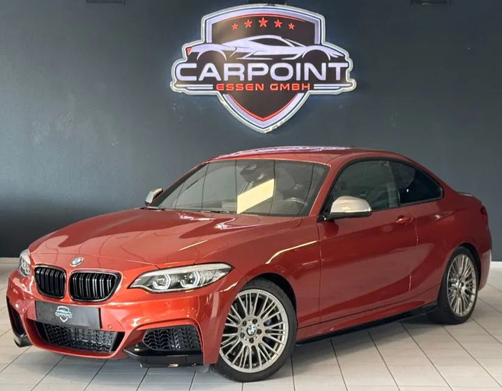 BMW M240i