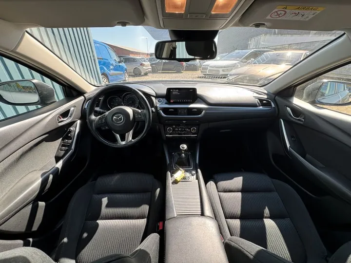 Mazda 6