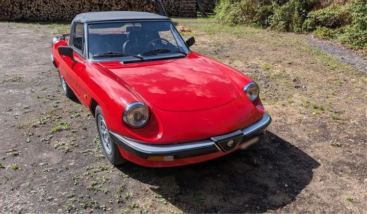 Alfa Romeo Spider