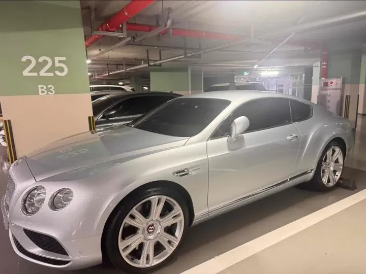 Bentley Continental
