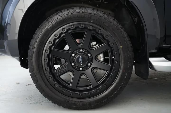 Isuzu D-Max