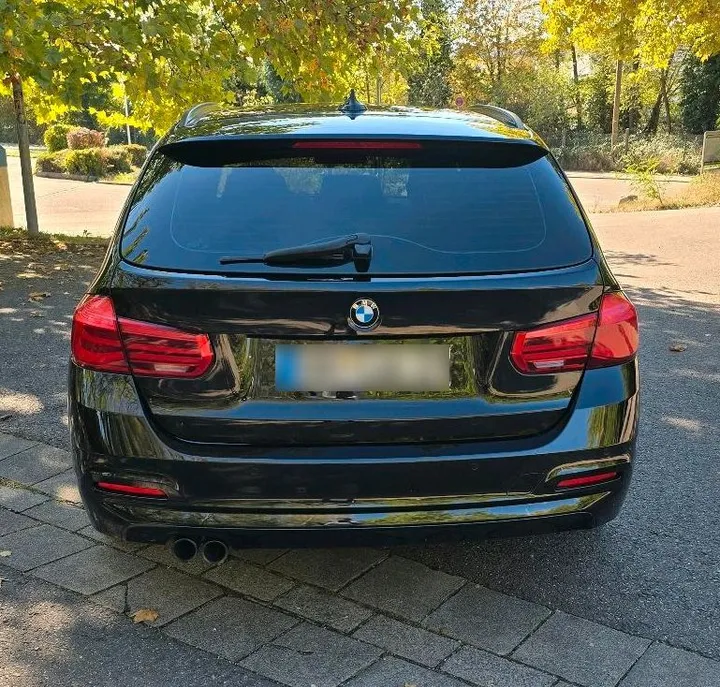 BMW 320