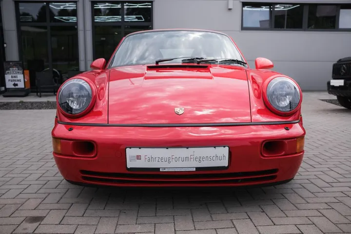 Porsche 964