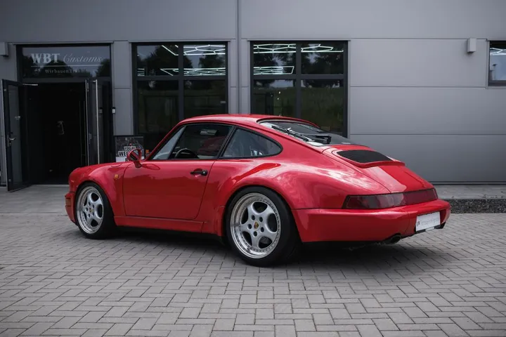 Porsche 964
