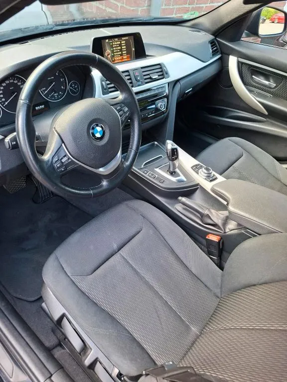 BMW 318