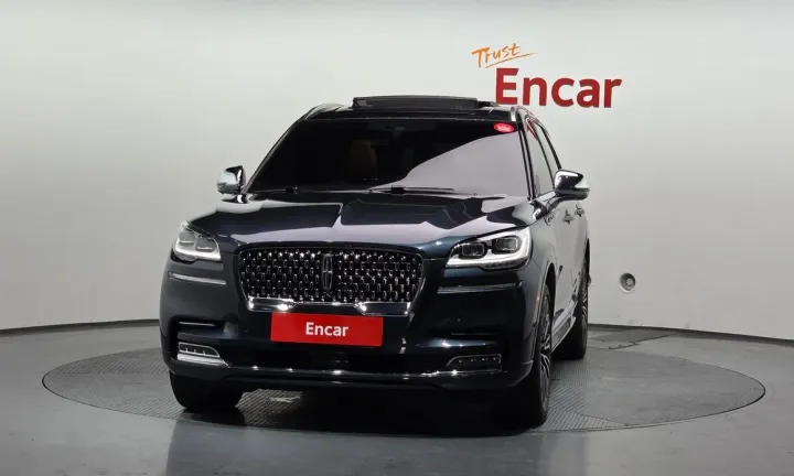 Lincoln Aviator