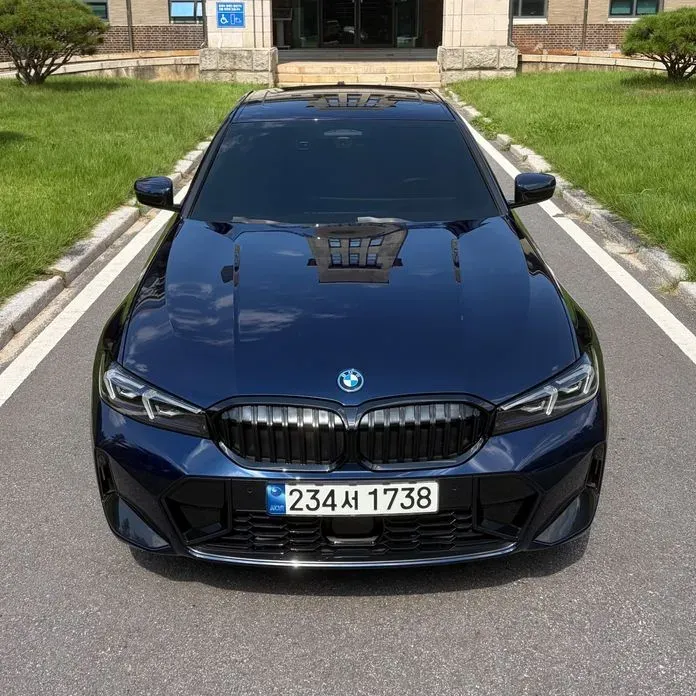 BMW 3-Series