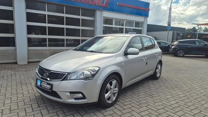 Kia cee'd / Ceed