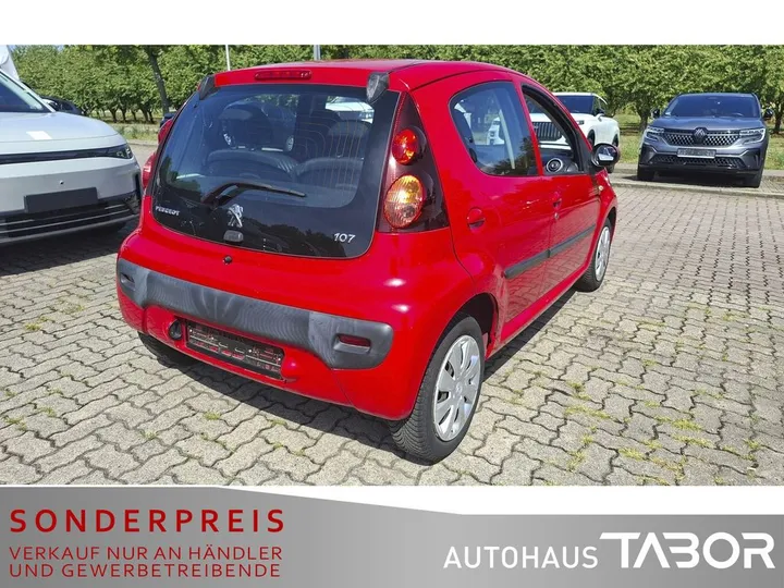Peugeot 107