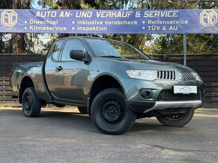 Mitsubishi L200