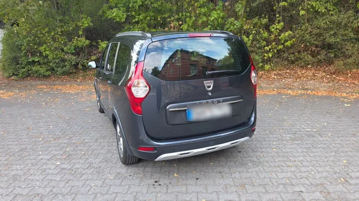 Dacia Lodgy