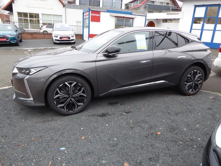 DS Automobiles DS4