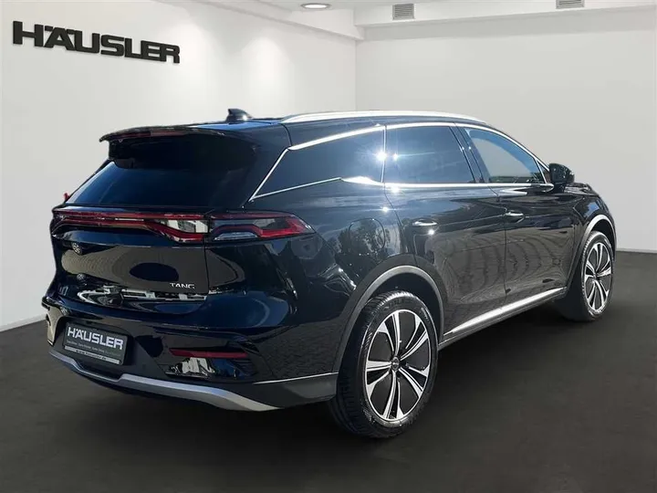 BYD TANG