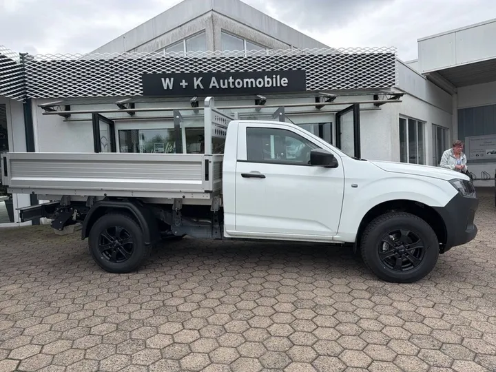 Isuzu D-Max