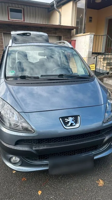 Peugeot 1007