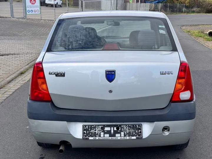 Dacia Logan
