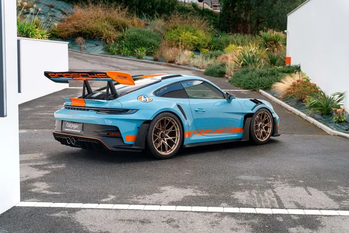Porsche 911