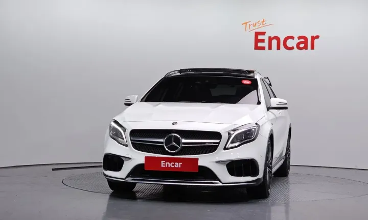 Mercedes-Benz GLA-Class