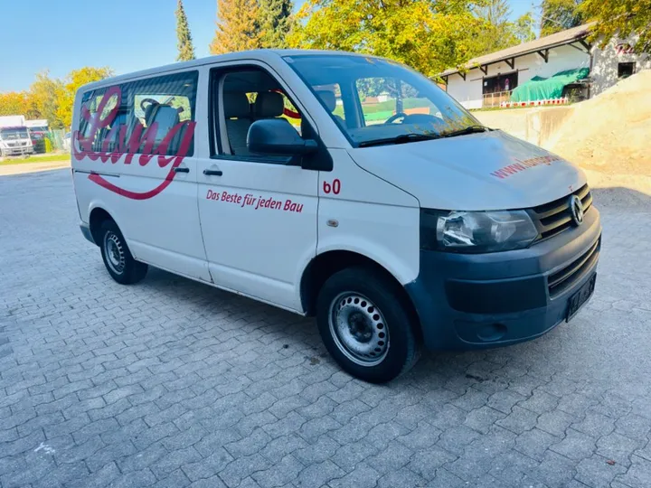 Volkswagen T5 Caravelle