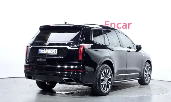 Cadillac XT6
