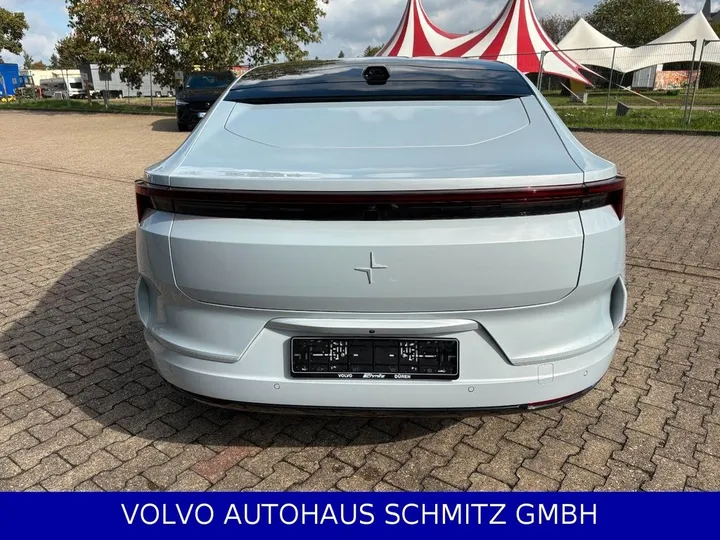 Polestar 4