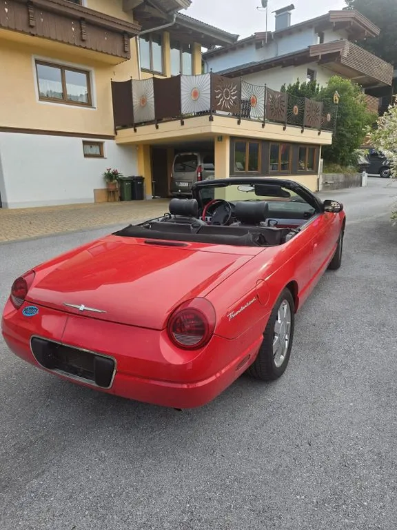 Ford Thunderbird