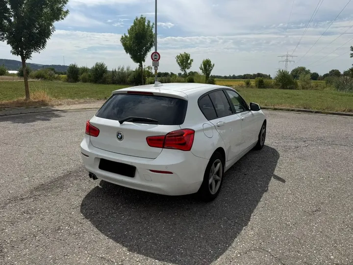 BMW 120