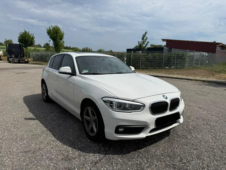 BMW 120