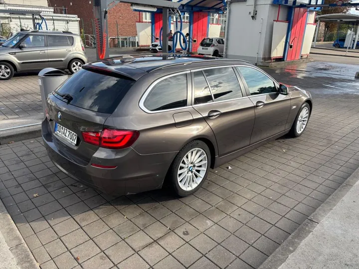 BMW 525