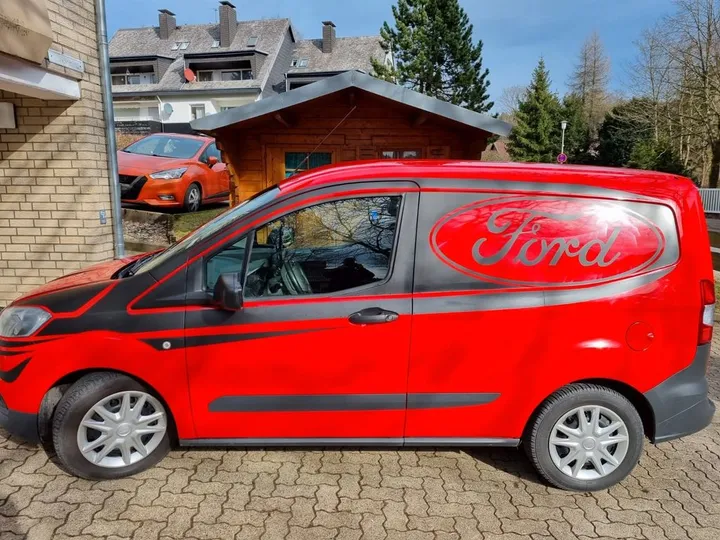 Ford Transit Courier
