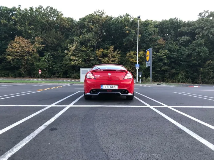 Hyundai Coupe
