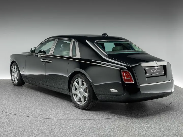 Rolls-Royce Phantom