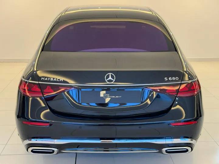 Mercedes-Benz S 680