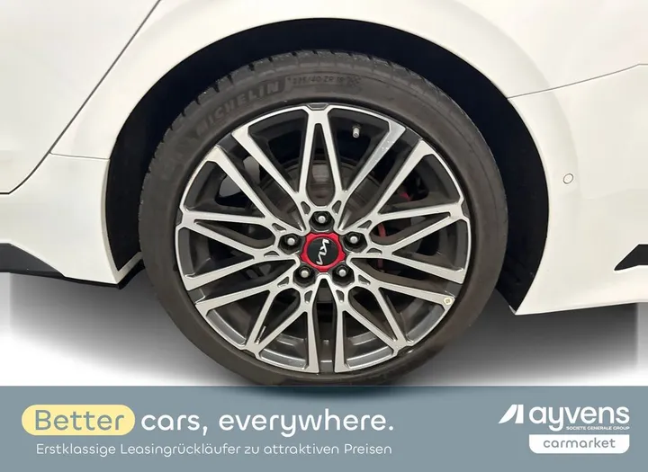 Kia pro cee'd / ProCeed
