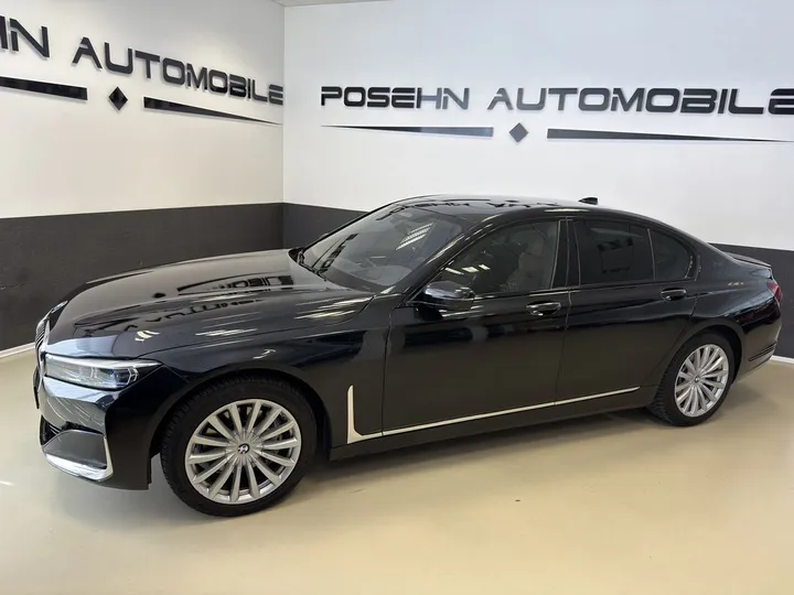 BMW 730