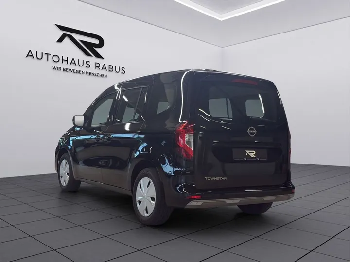 Nissan Townstar