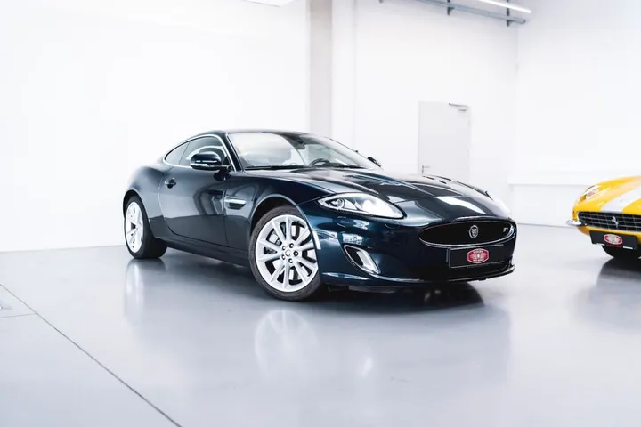 Jaguar XKR
