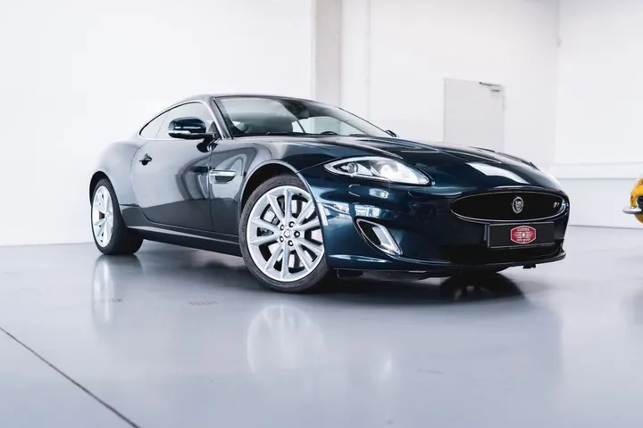 Jaguar XKR
