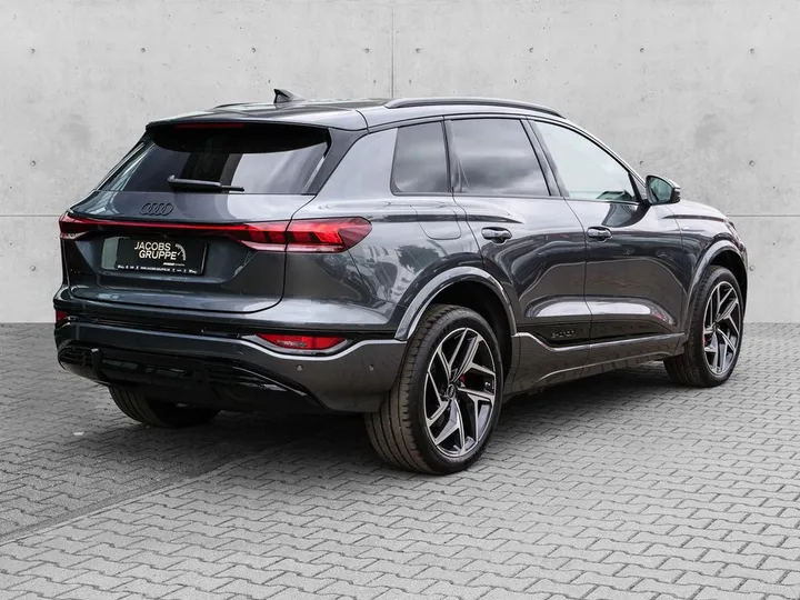 Audi Q6 e-tron