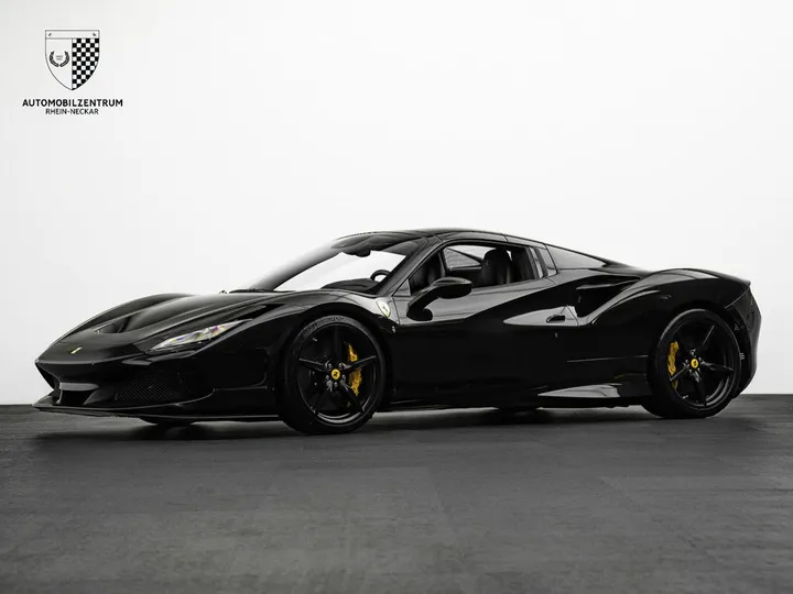 Ferrari F8