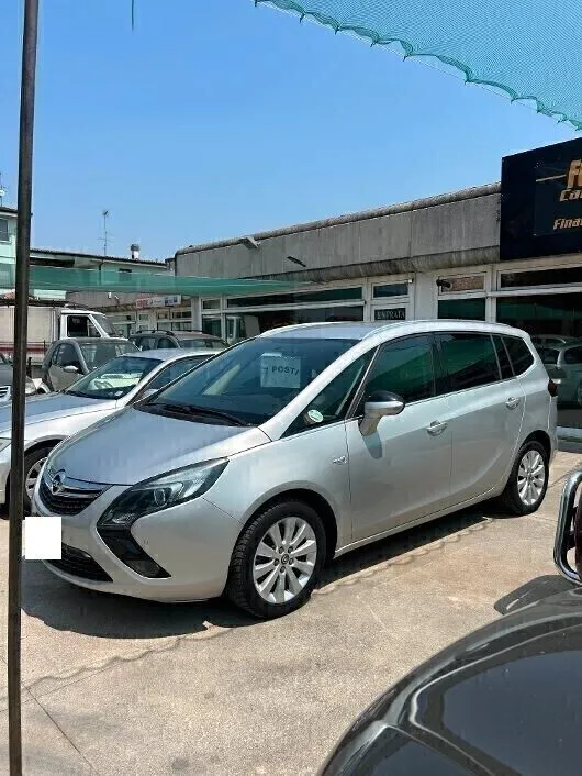 Opel Zafira Tourer