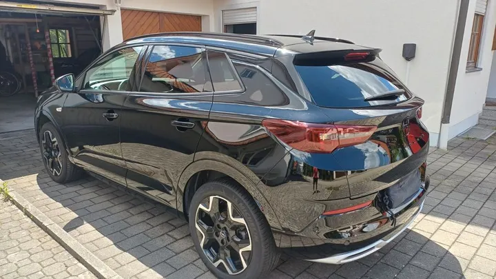Opel Grandland (X)