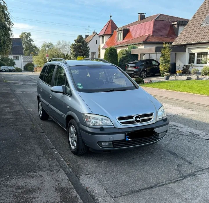 Opel Zafira