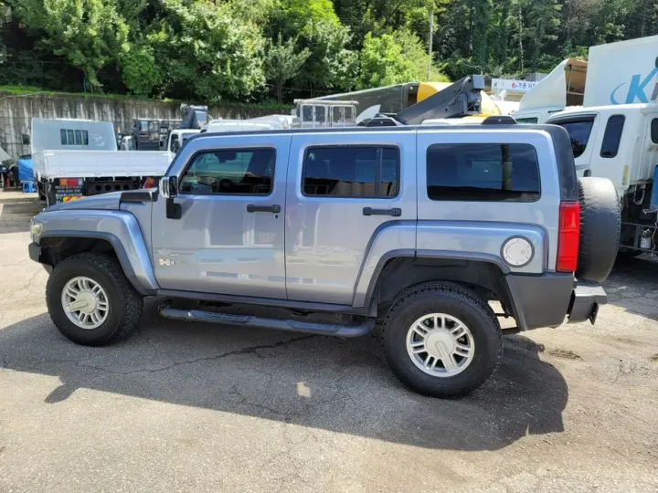 Hummer H3