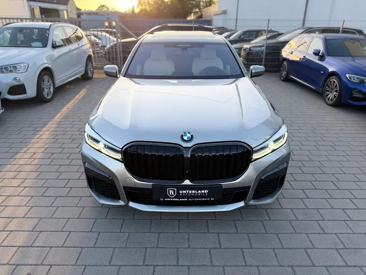 BMW 730