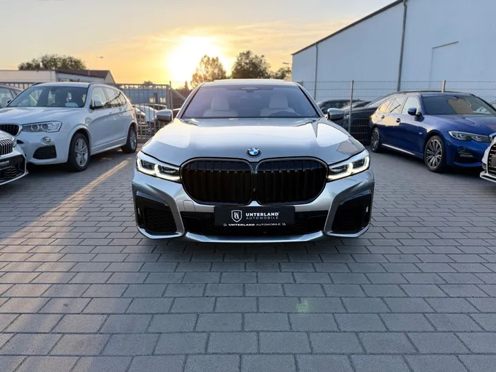 BMW 730