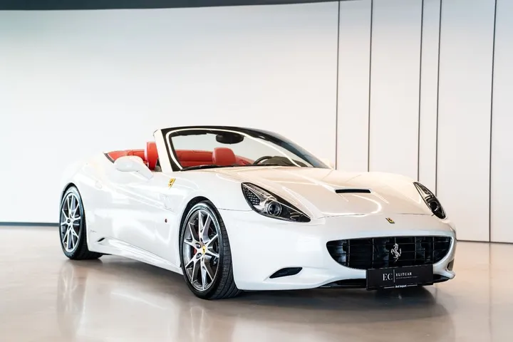 Ferrari California