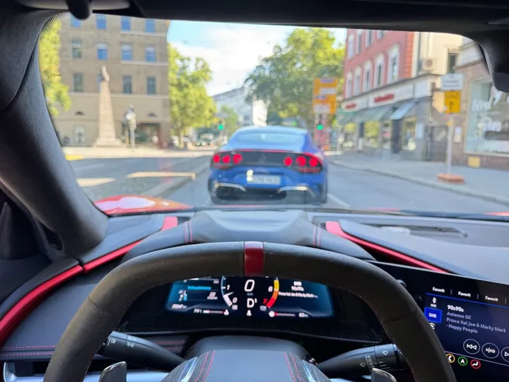 Corvette C8
