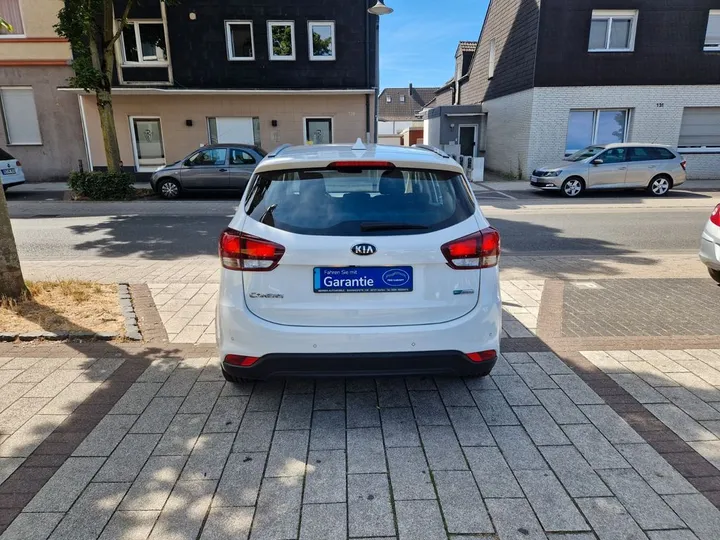 Kia Carens