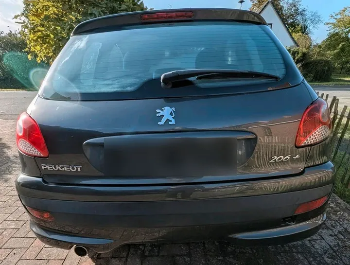 Peugeot 206